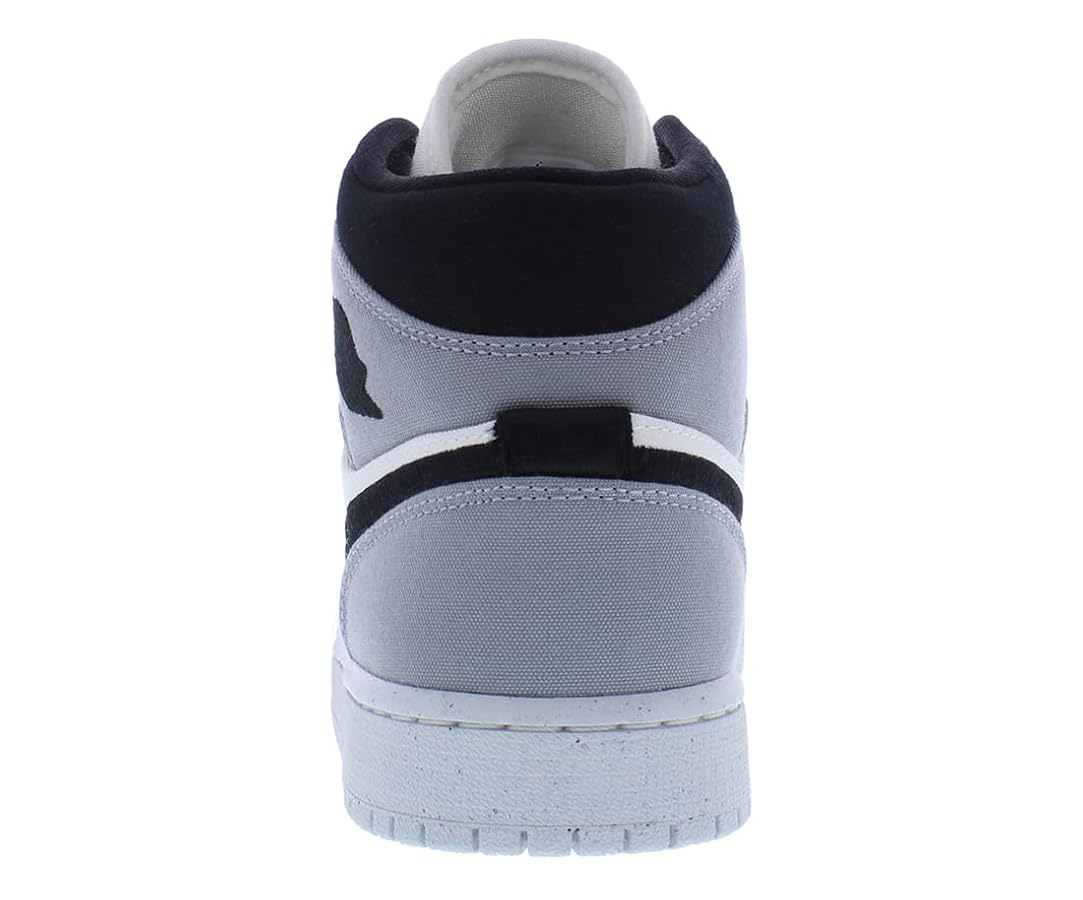 Amazon.com | Nike Air Jordan 1 Mid SE Womens Shoes Size 9
